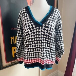 BEST American Clothing Company Vintage Black White Red Blue Houndstooth Sweater